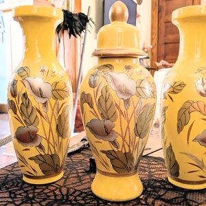 1940's Chinese Calla Lily Vase Set